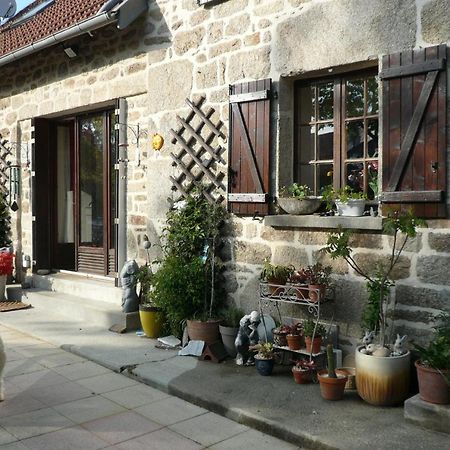 Le Petit Papillon Bed & Breakfast Eymoutiers  Exterior photo