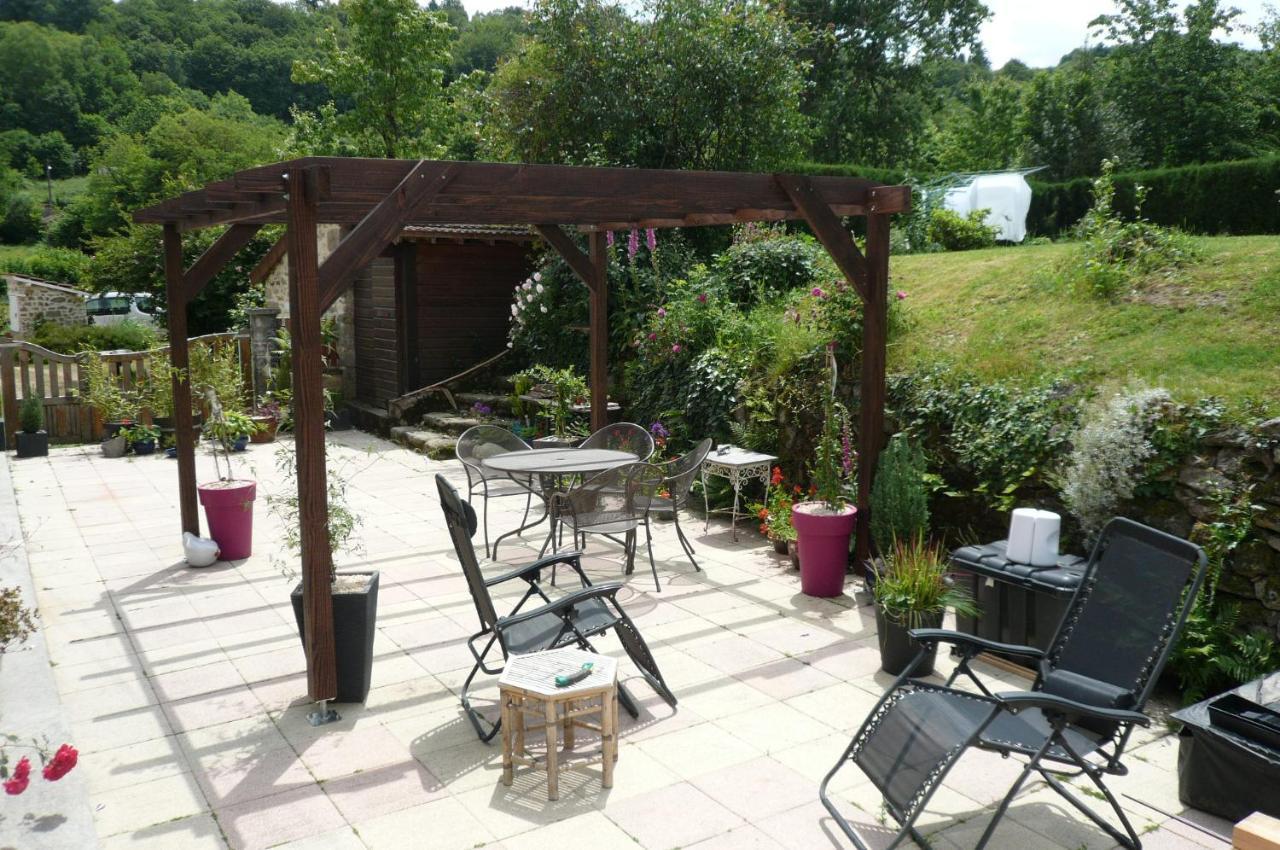 Le Petit Papillon Bed & Breakfast Eymoutiers  Exterior photo
