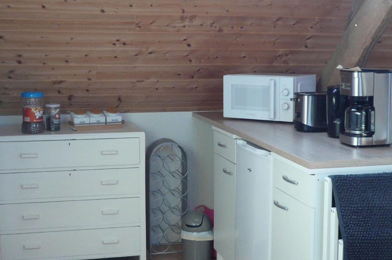 Le Petit Papillon Bed & Breakfast Eymoutiers  Exterior photo
