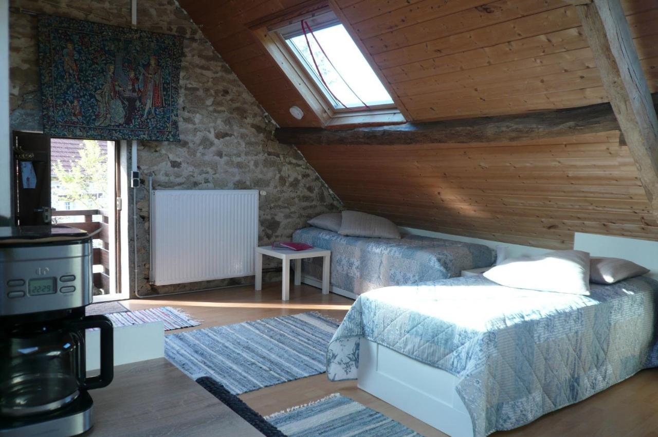 Le Petit Papillon Bed & Breakfast Eymoutiers  Exterior photo