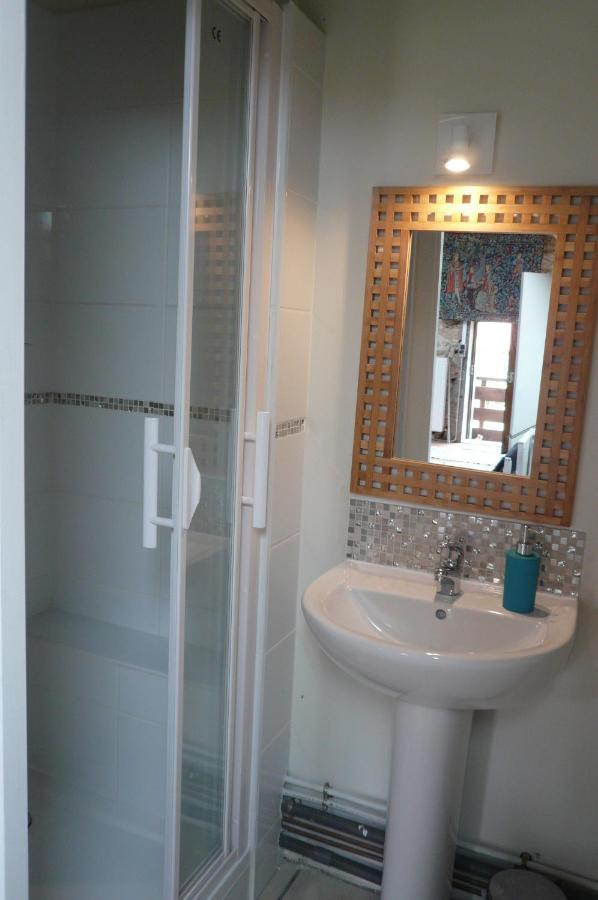 Le Petit Papillon Bed & Breakfast Eymoutiers  Exterior photo