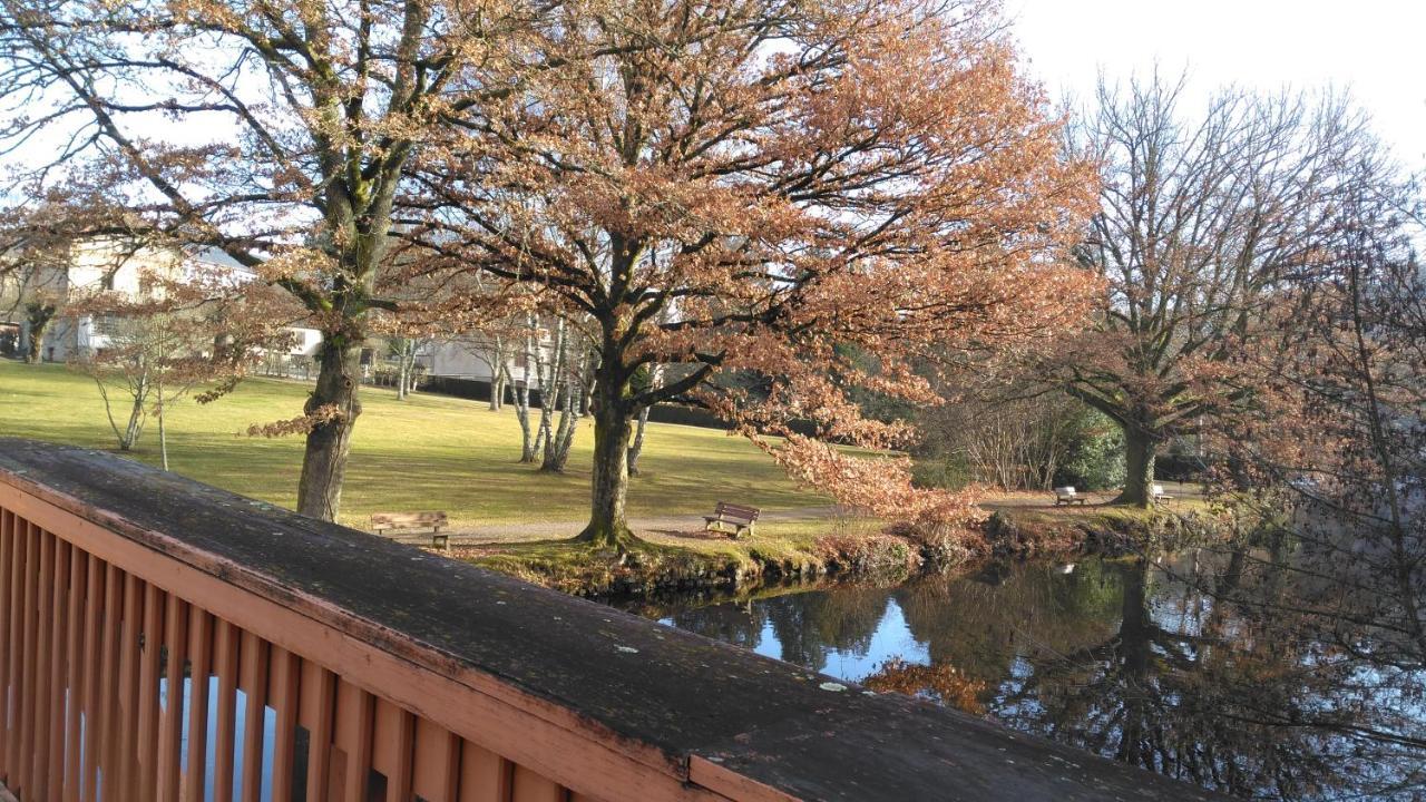 Le Petit Papillon Bed & Breakfast Eymoutiers  Exterior photo